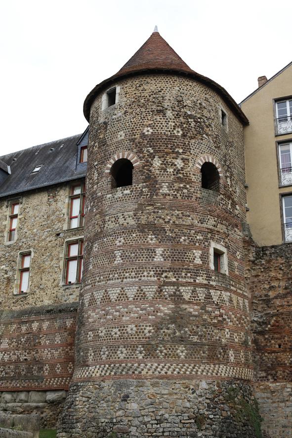 Tour du Vivier - Enceinte romaine du Mans